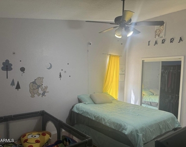 11924 N 74th Lane - Photo Thumbnail 1