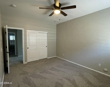 3632 W Jacksonville Drive - Photo Thumbnail 23