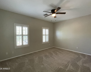 3632 W Jacksonville Drive - Photo Thumbnail 19