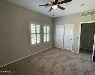 3632 W Jacksonville Drive - Photo Thumbnail 25