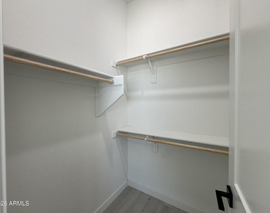 24034 N 197th Drive - Photo Thumbnail 20