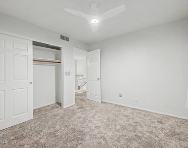 18433 N 12th Way - Photo Thumbnail 25