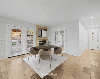 18433 N 12th Way - Photo Thumbnail 4
