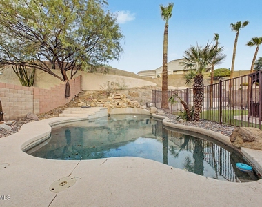 18433 N 12th Way - Photo Thumbnail 19