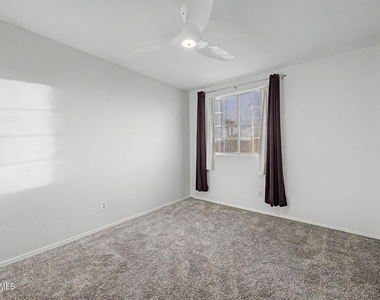 18433 N 12th Way - Photo Thumbnail 28