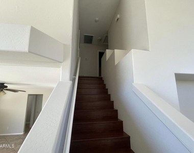 10925 W Kaler Drive - Photo Thumbnail 10