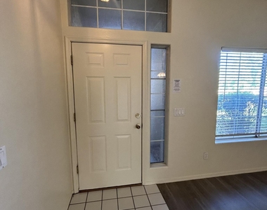 51 N Del Pueblo Place - Photo Thumbnail 2