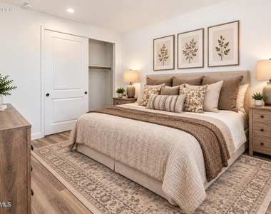 119 S 84th Way - Photo Thumbnail 3
