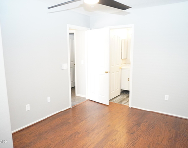 9233 E Neville Avenue - Photo Thumbnail 8