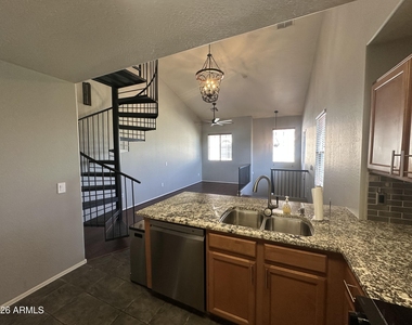 9233 E Neville Avenue - Photo Thumbnail 5