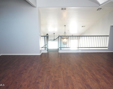 9233 E Neville Avenue - Photo Thumbnail 18