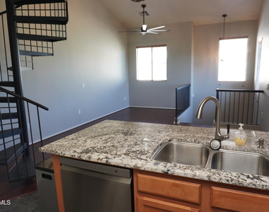 9233 E Neville Avenue - Photo Thumbnail 6