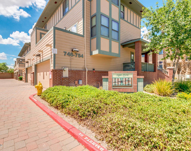 752 S Beck Avenue - Photo Thumbnail 22