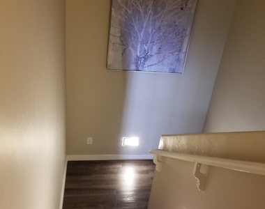752 S Beck Avenue - Photo Thumbnail 20