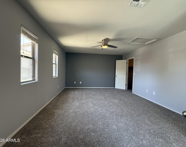 21122 E Stonecrest Drive - Photo Thumbnail 13