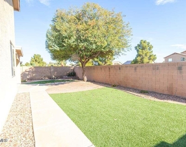 16291 N 138th Avenue - Photo Thumbnail 28