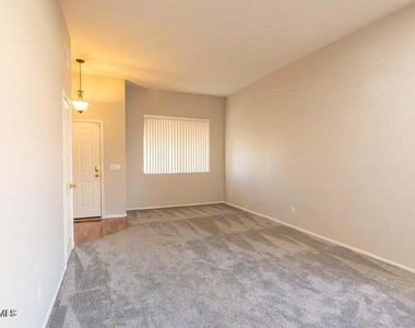 16291 N 138th Avenue - Photo Thumbnail 3