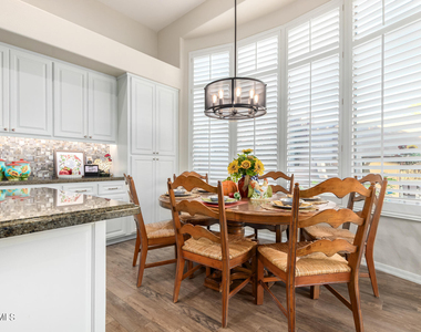 10602 E Blanche Drive - Photo Thumbnail 8