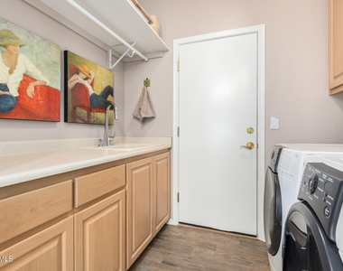 10602 E Blanche Drive - Photo Thumbnail 26