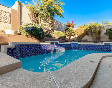 10602 E Blanche Drive - Photo Thumbnail 32