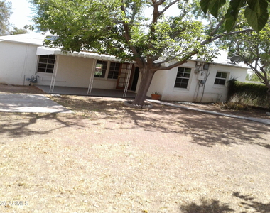 550 W Cambridge Avenue - Photo Thumbnail 19