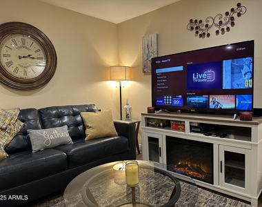 4328 E Capri Avenue - Photo Thumbnail 13
