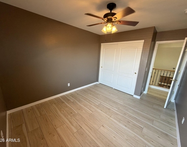 24763 W Jones Avenue - Photo Thumbnail 18