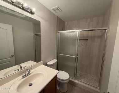 13925 W Mauna Loa Lane - Photo Thumbnail 14