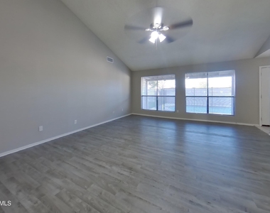 7127 W Mcrae Way - Photo Thumbnail 2