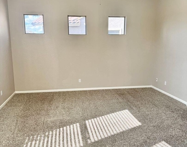 33007 N 23rd Avenue - Photo Thumbnail 27