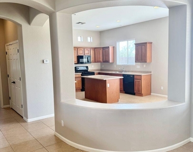 33007 N 23rd Avenue - Photo Thumbnail 16