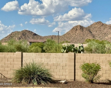 33007 N 23rd Avenue - Photo Thumbnail 54
