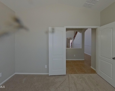22079 N Dietz Drive - Photo Thumbnail 16