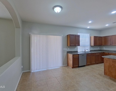 22079 N Dietz Drive - Photo Thumbnail 5