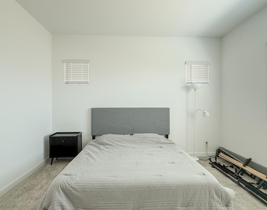 2041 W Sierra Sunset Trail - Photo Thumbnail 26