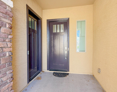 2041 W Sierra Sunset Trail - Photo Thumbnail 5