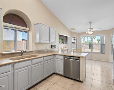 5744 E Estrid Avenue - Photo Thumbnail 7