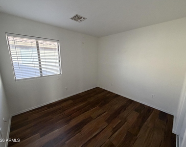 13825 W Ironwood Street - Photo Thumbnail 10
