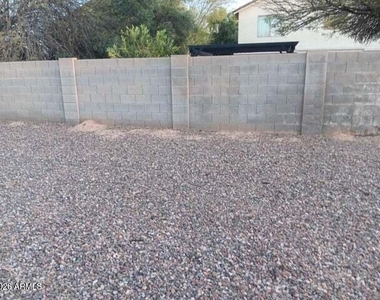 4607 W Basil Avenue - Photo Thumbnail 10