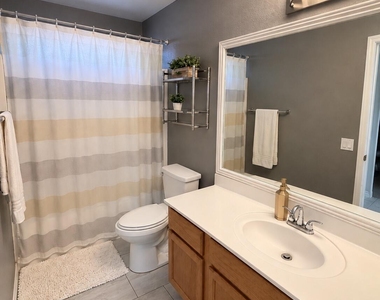 7389 W Tonopah Drive - Photo Thumbnail 15