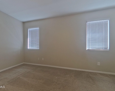 10041 W Williams Street - Photo Thumbnail 4