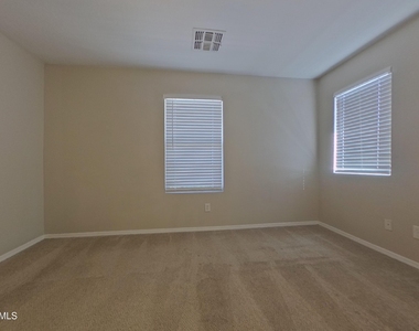 10041 W Williams Street - Photo Thumbnail 5