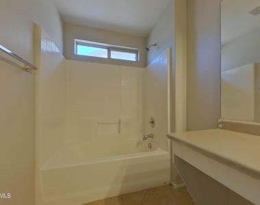 10041 W Williams Street - Photo Thumbnail 7