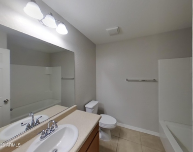 40260 W Hopper Drive - Photo Thumbnail 11