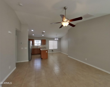 40260 W Hopper Drive - Photo Thumbnail 2