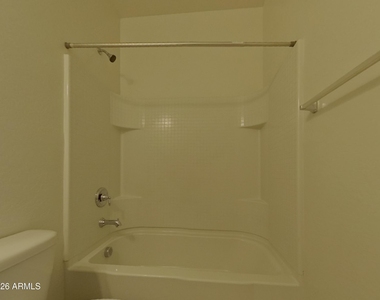 30907 W Amelia Avenue - Photo Thumbnail 13