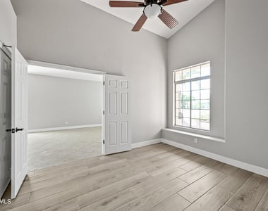 2463 N 138th Avenue - Photo Thumbnail 20