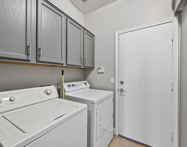 2463 N 138th Avenue - Photo Thumbnail 23