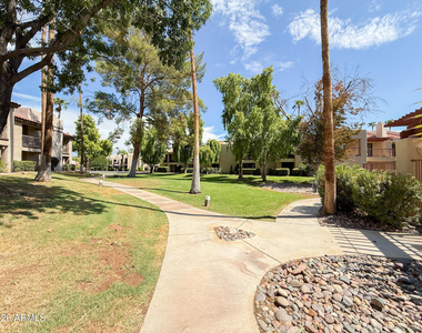 9345 N 92nd Street - Photo Thumbnail 26