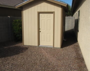 833 E Maddison Street - Photo Thumbnail 20